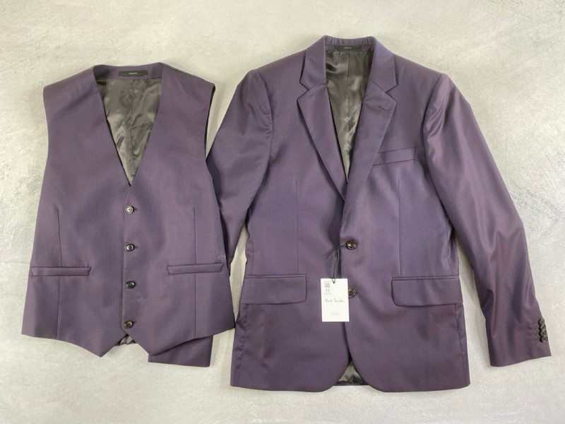 Lot 13  
            Nottingham Prem - Delivery Only 

                
PAUL SMITH MENS BUTTON JACKET.SIZE SOHO FIT