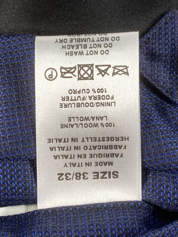 Lot 141  
            Nottingham Prem - Delivery Only 

                
PAUL SMITH MENS TROUSER. SIZE 38/32 MADE FROM 100% WOOL - Image 4