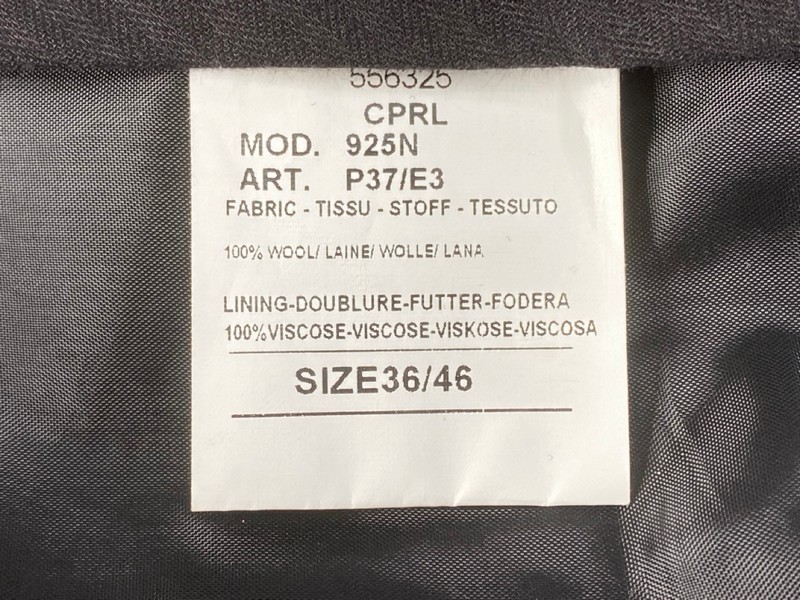 Lot 147  
            Nottingham Prem - Delivery Only 

                
PAUL SMITH MENS TROUSER. SIZE 30