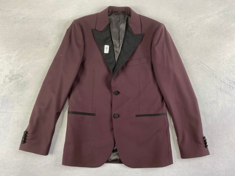 Lot 15  
            Nottingham Prem - Delivery Only 

                
PAUL SMITH MENS BUTTON JACKET.SIZE 40/6R MADE FROM 100% WOOL