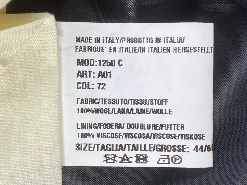 Lot 164  
            Nottingham Prem - Delivery Only 

                
PAUL SMITH MENS TROUSER. SIZE 44 MADE FROM 100% WOOL - Image 4