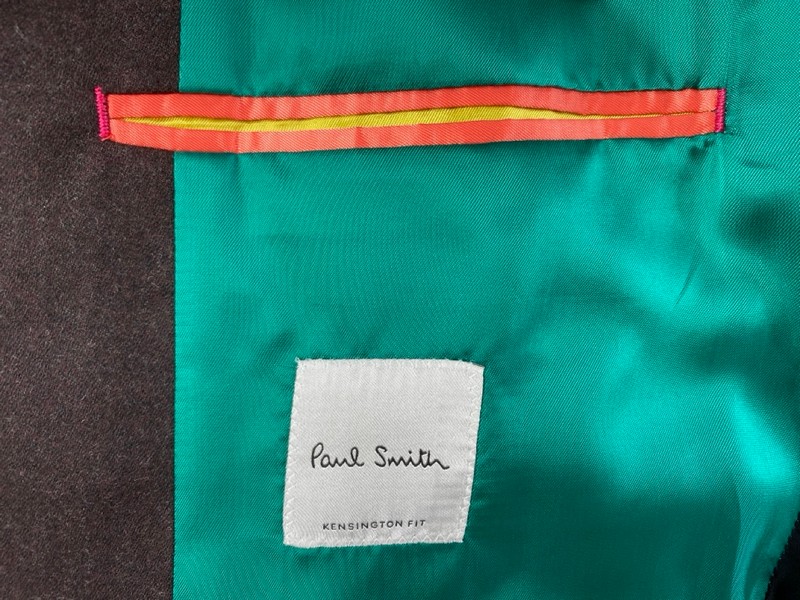 Lot 16  
            Nottingham Prem - Delivery Only 

                
PAUL SMITH MENS BUTTON JACKET.SIZE 40/50