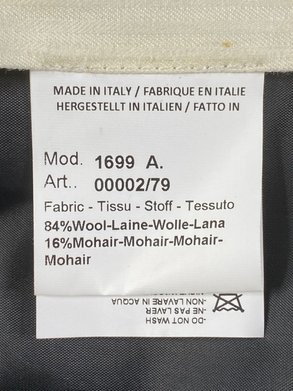 Lot 171  
            Nottingham Prem - Delivery Only 

                
PAUL SMITH MENS TROUSER. SIZE 42 MADE FROM 100% WOOL - Image 4