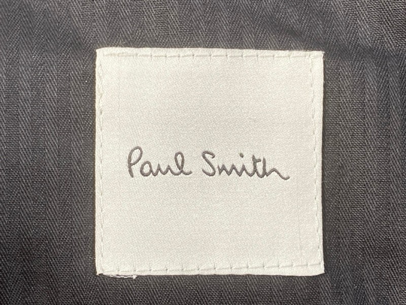 Lot 178  
            Nottingham Prem - Delivery Only 

                
PAUL SMITH MENS TROUSER. SIZE R40