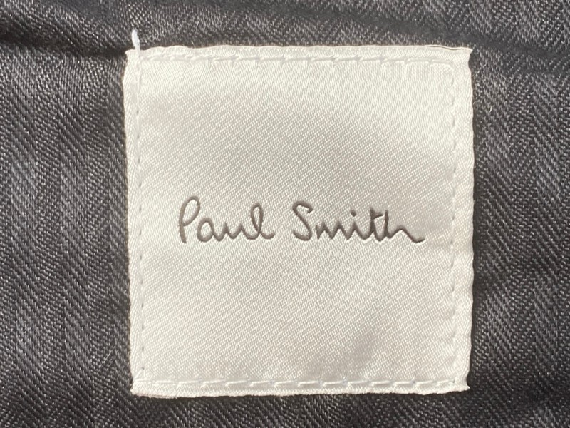 Lot 183  
            Nottingham Prem - Delivery Only 

                
PAUL SMITH MENS TROUSER. SIZE R42