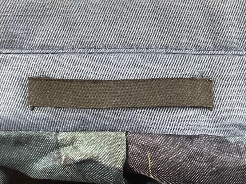 Lot 18  
            Nottingham Prem - Delivery Only 

                
PAUL SMITH MENS BUTTON JACKET.SIZE 38