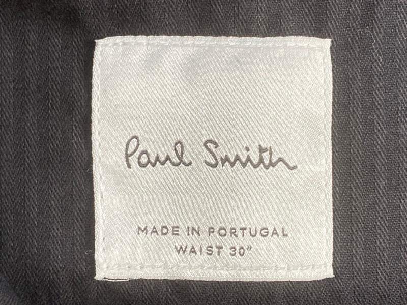 Lot 190  
            Nottingham Prem - Delivery Only 

                
PAUL SMITH MENS TROUSER. SIZE 30