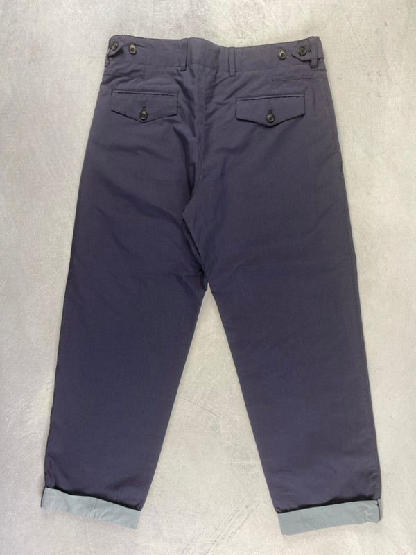 Lot 198  
            Nottingham Prem - Delivery Only 

                
PAUL SMITH MENS TROUSER. SIZE 32