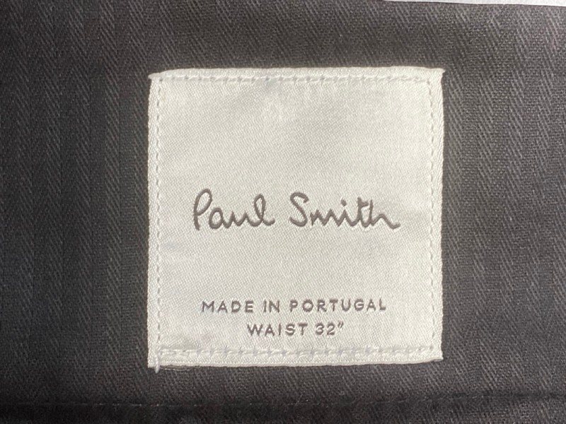 Lot 198  
            Nottingham Prem - Delivery Only 

                
PAUL SMITH MENS TROUSER. SIZE 32