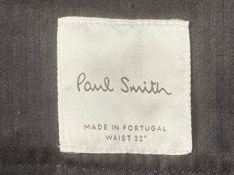 Lot 199  
            Nottingham Prem - Delivery Only 

                
PAUL SMITH MENS TROUSER. SIZE 32