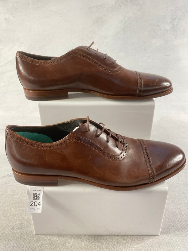 Lot 204  
            Nottingham Prem - Delivery Only 

                
PAUL SMITH MENS SHOES SIZE 8