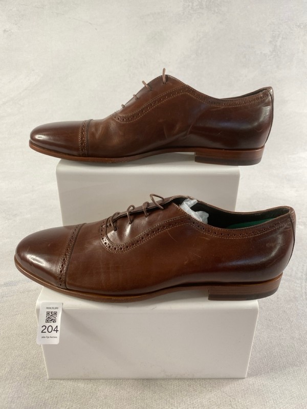 Lot 204  
            Nottingham Prem - Delivery Only 

                
PAUL SMITH MENS SHOES SIZE 8