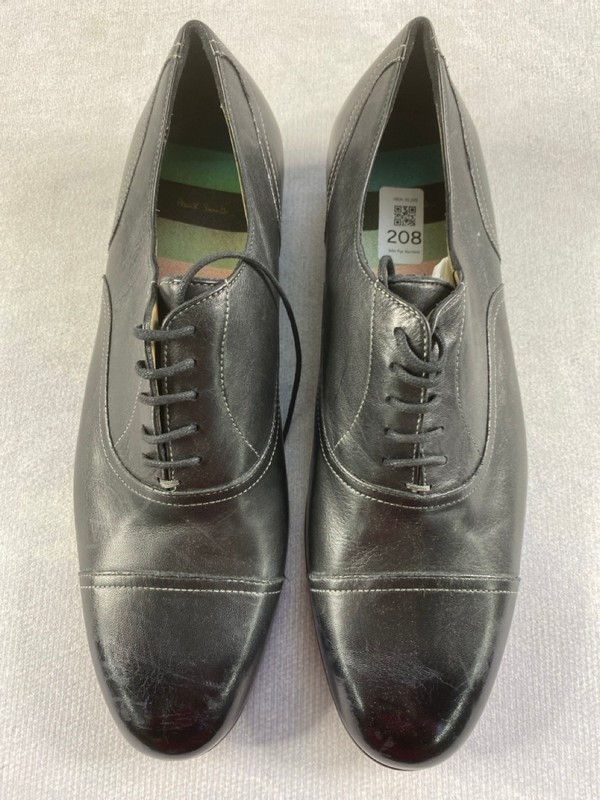 Lot 208  
            Nottingham Prem - Delivery Only 

                
PAUL SMITH MENS SHOES SIZE  8 - Image 3