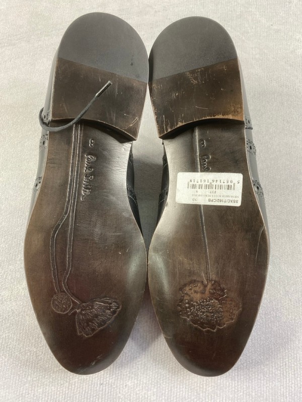 Lot 209  
            Nottingham Prem - Delivery Only 

                
PAUL SMITH MENS SHOES SIZE 8