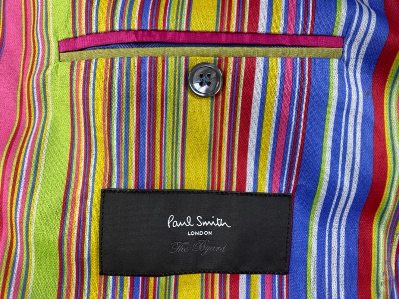 Lot 20  
            Nottingham Prem - Delivery Only 

                
PAUL SMITH MENS BUTTON JACKET.SIZE 40/50 MADE FROM 100% WOOL - Image 2