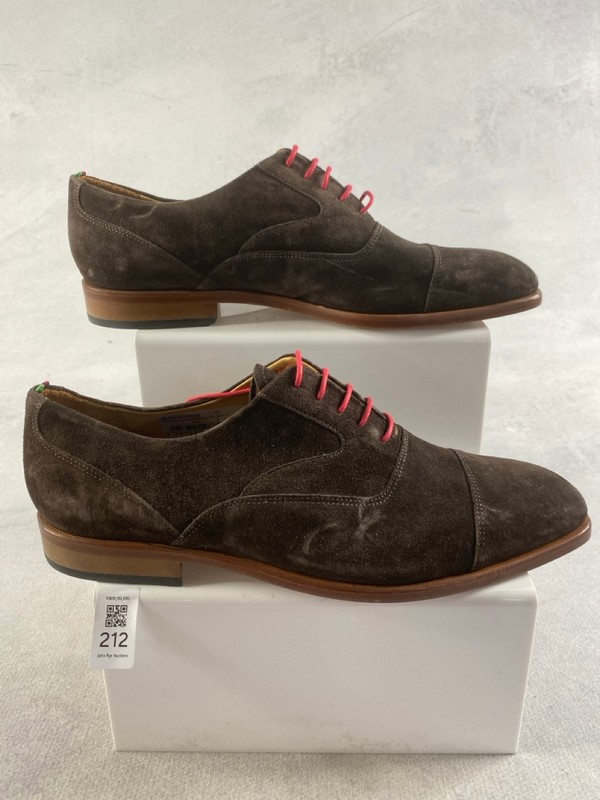 Lot 212  
            Nottingham Prem - Delivery Only 

                
PAUL SMITH MENS SHOES SIZE 8