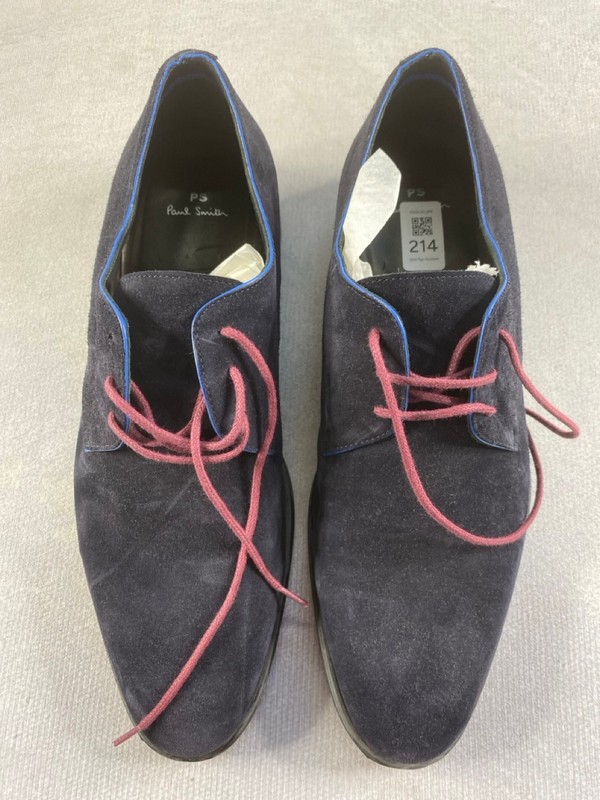 Lot 214  
            Nottingham Prem - Delivery Only 

                
PAUL SMITH MENS SHOES SIZE  8 - Image 3