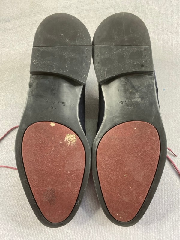 Lot 214  
            Nottingham Prem - Delivery Only 

                
PAUL SMITH MENS SHOES SIZE  8 - Image 4