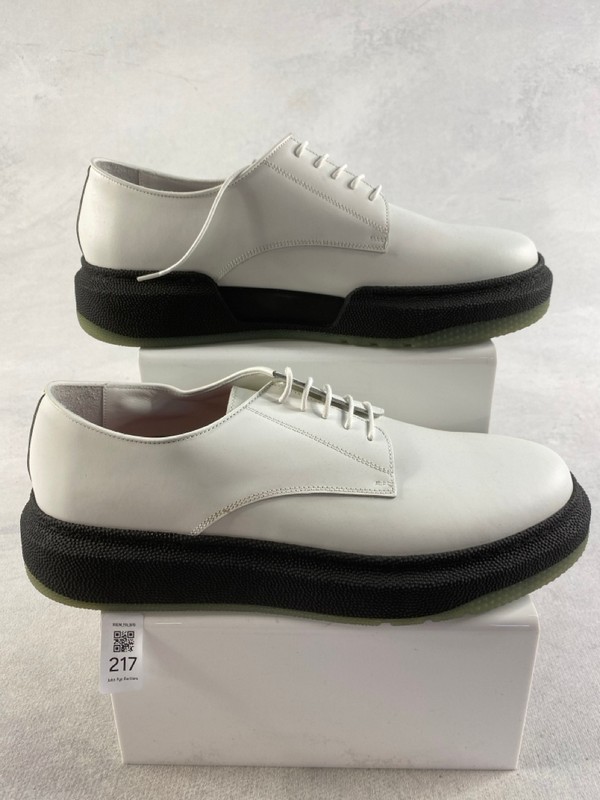 Lot 217  
            Nottingham Prem - Delivery Only 

                
PAUL SMITH MENS SHOES SIZE 8