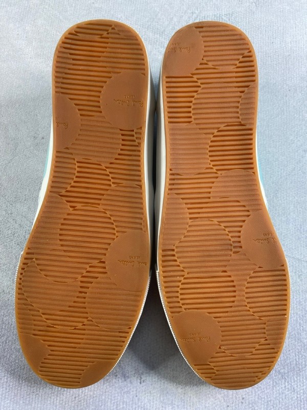 Lot 230  
            Nottingham Prem - Delivery Only 

                
PAUL SMITH MENS SHOES SIZE 8