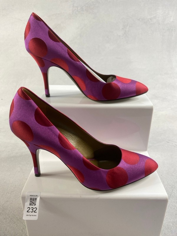 Lot 232  
            Nottingham Prem - Delivery Only 

                
PAUL SMITH MENS SHOES SIZE 37 1/2