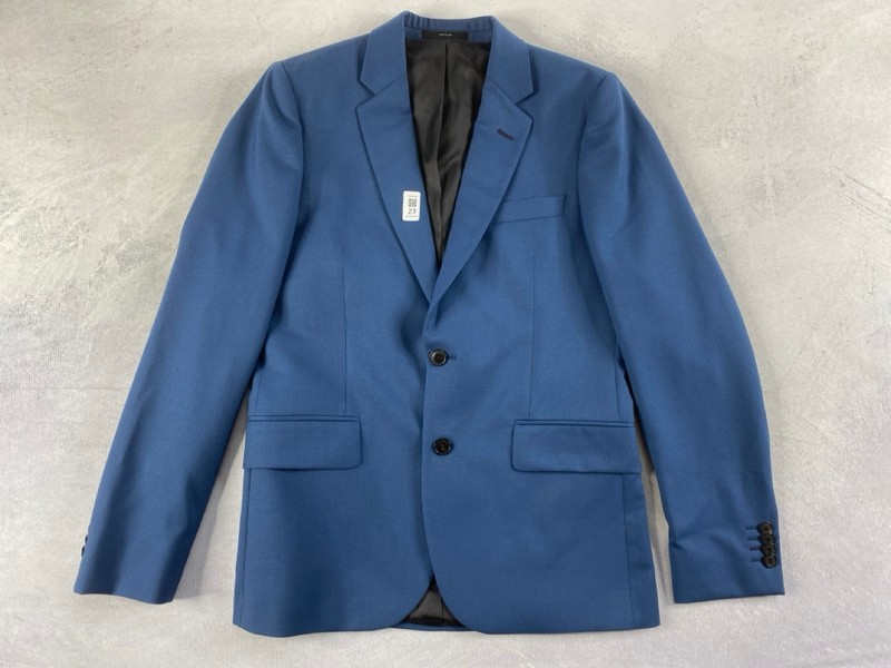 Lot 23  
            Nottingham Prem - Delivery Only 

                
PAUL SMITH MENS BUTTON JACKET.SIZE MAYFAIR FIT MADE FROM 100% WOOL