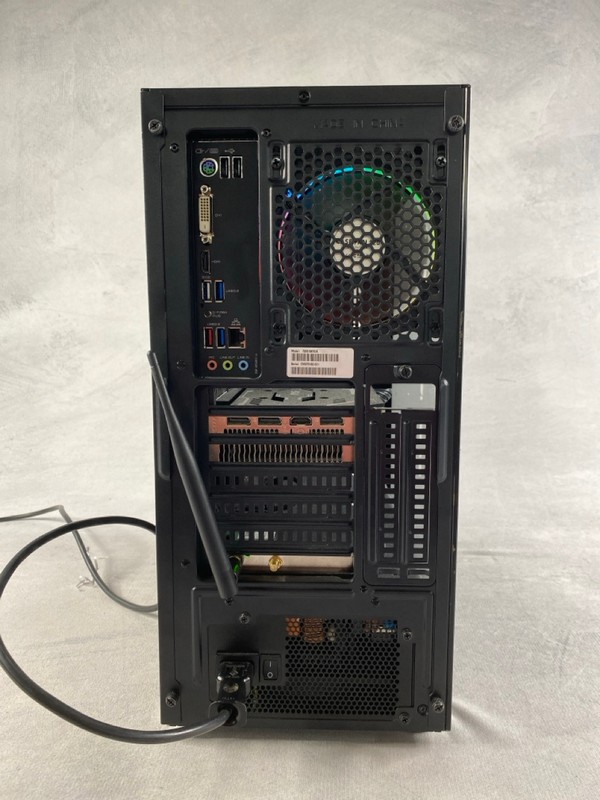 Lot 256  
            Nottingham Prem - Delivery Only 

                
GIGABYTE  1TB + 1TB PC.. AMD RYZEN 5, 16GB RAM,   [JPTN48696]