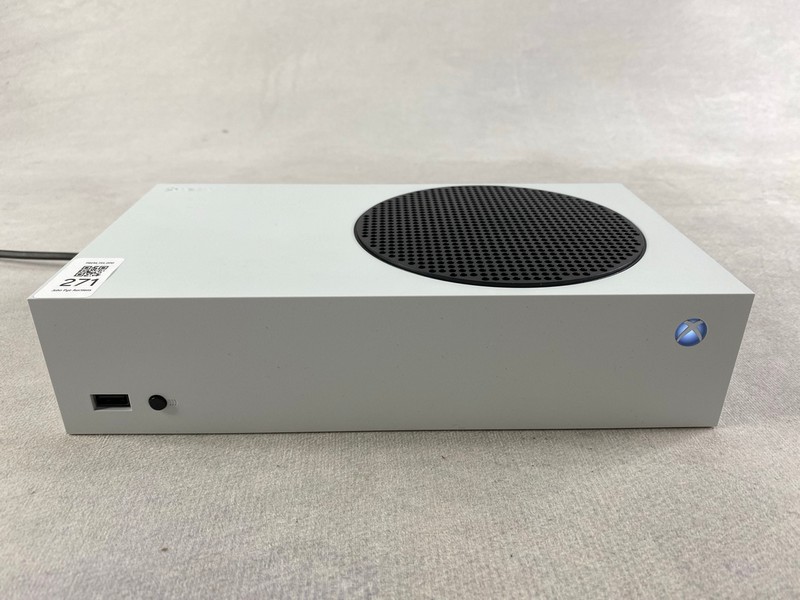 Lot 271  
            Nottingham Prem - Delivery Only 

                
MICROSOFT XBOX SERIES S GAMING CONSOLE: MODEL NO 1883 (WITH BOX & ACCESSORIES)  [...