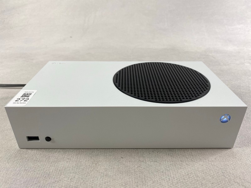 Lot 272  
            Nottingham Prem - Delivery Only 

                
MICROSOFT XBOX SERIES S GAMING CONSOLE: MODEL NO 1883 (WITH BOX & ACCESSORIES)  [...