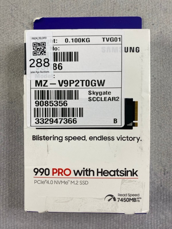Lot 288  
            Nottingham Prem - Delivery Only 

                
SAMSUNG 990 PRO WITH HEATSINK PCIE 4.0 M.2 NVME SSD. (WITH BOX)  [JPTN48652]