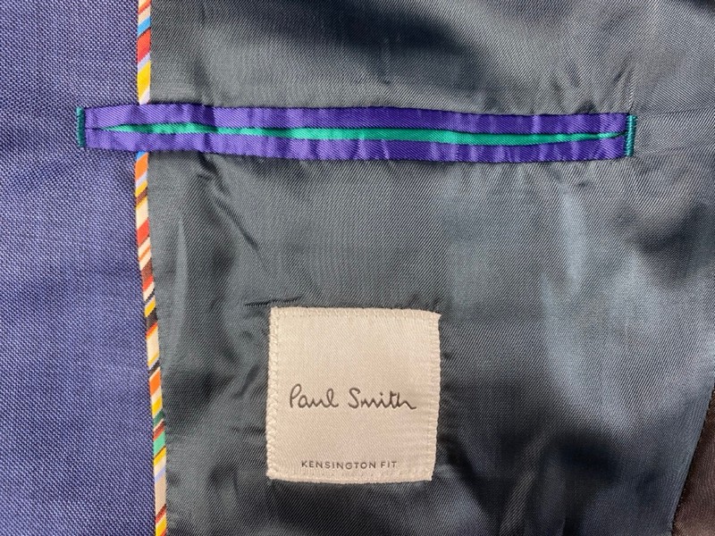 Lot 31  
            Nottingham Prem - Delivery Only 

                
PAUL SMITH MENS BUTTON JACKET.SIZE 38/6R MADE FROM 100% WOOL - Image 2