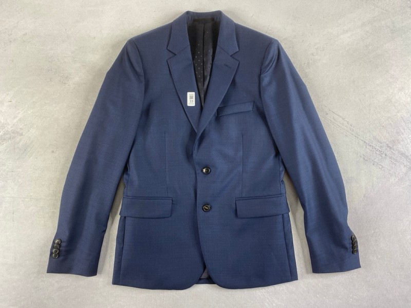 Lot 33  
            Nottingham Prem - Delivery Only 

                
PAUL SMITH MENS BUTTON JACKET.SIZE R38 MADE FROM 100% WOOL