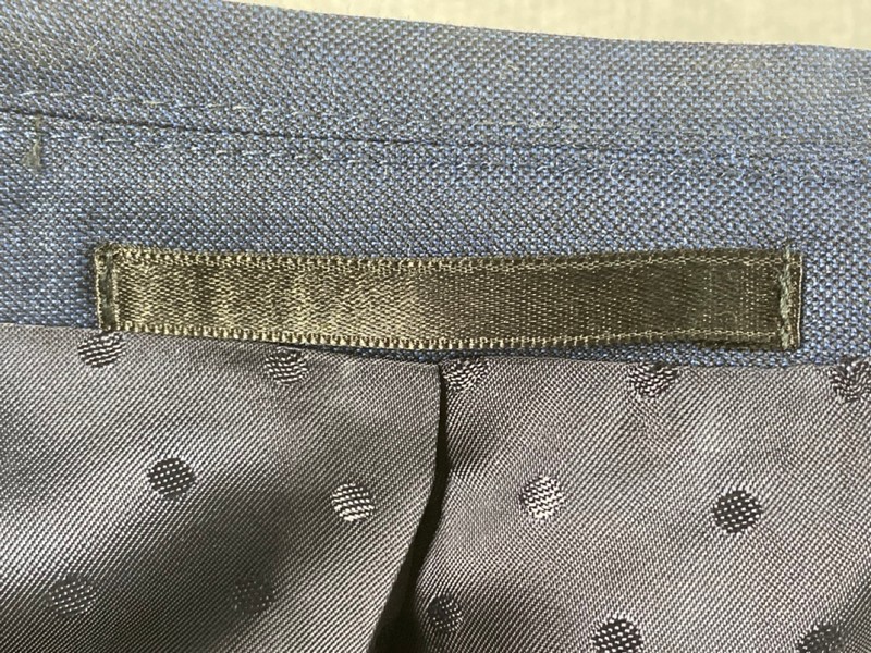 Lot 33  
            Nottingham Prem - Delivery Only 

                
PAUL SMITH MENS BUTTON JACKET.SIZE R38 MADE FROM 100% WOOL - Image 3