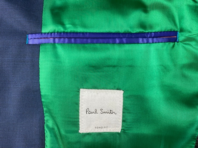 Lot 34  
            Nottingham Prem - Delivery Only 

                
PAUL SMITH MENS BUTTON JACKET.SIZE 40/50 MADE FROM 100% WOOL - Image 2