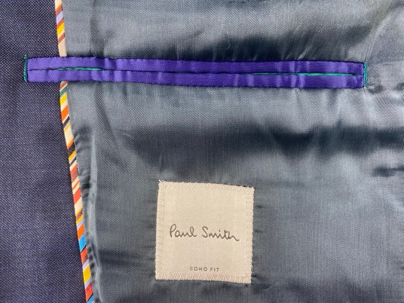 Lot 35  
            Nottingham Prem - Delivery Only 

                
PAUL SMITH MENS BUTTON JACKET.SIZE 40/50 - Image 2