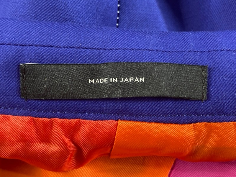 Lot 41  
            Nottingham Prem - Delivery Only 

                
PAUL SMITH MENS BUTTON JACKET.SIZE 38/48 - Image 3