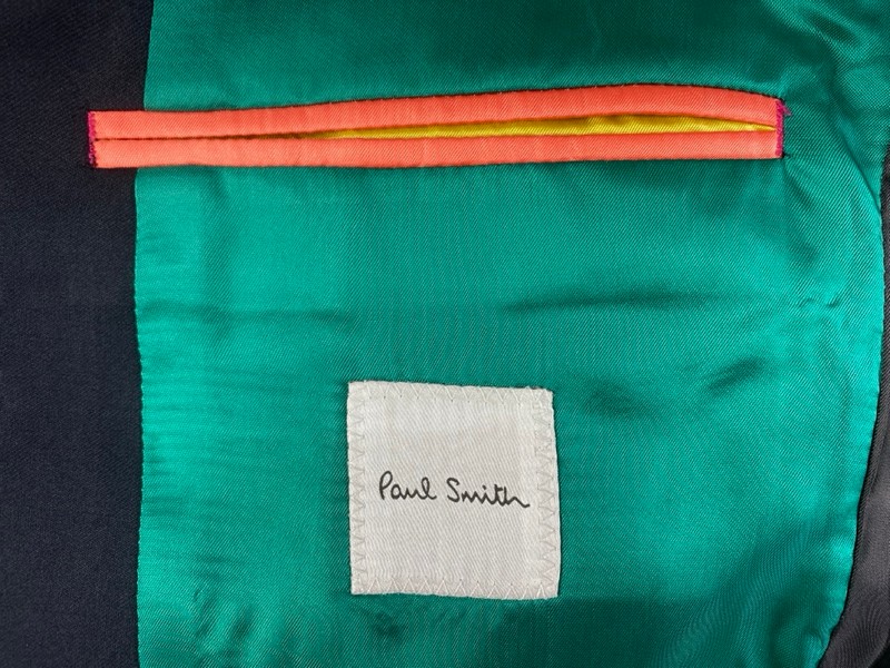 Lot 46  
            Nottingham Prem - Delivery Only 

                
PAUL SMITH MENS BUTTON JACKET.SIZE 40/50 MADE FROM 100% WOOL - Image 2