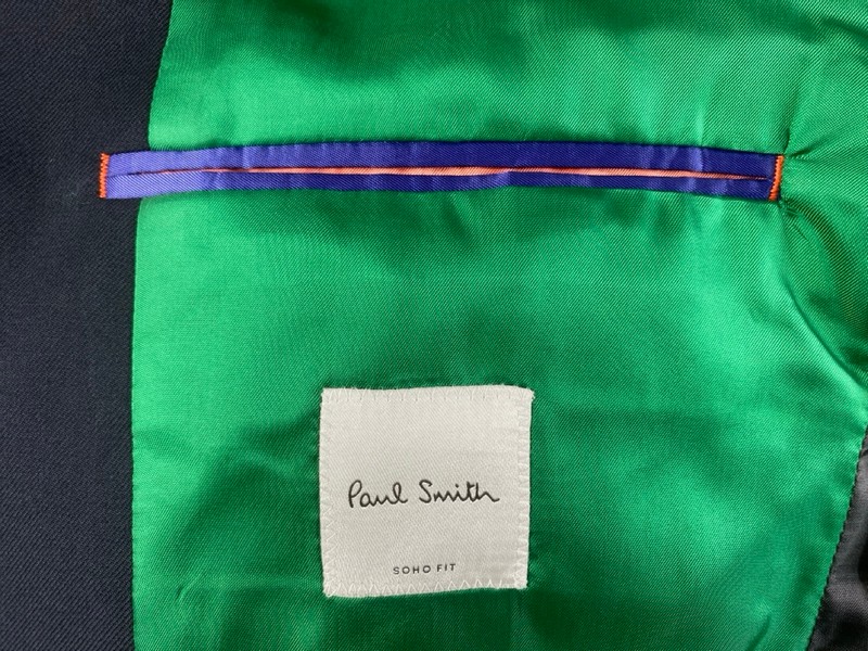 Lot 47  
            Nottingham Prem - Delivery Only 

                
PAUL SMITH MENS BUTTON JACKET.SIZE 38 - Image 2