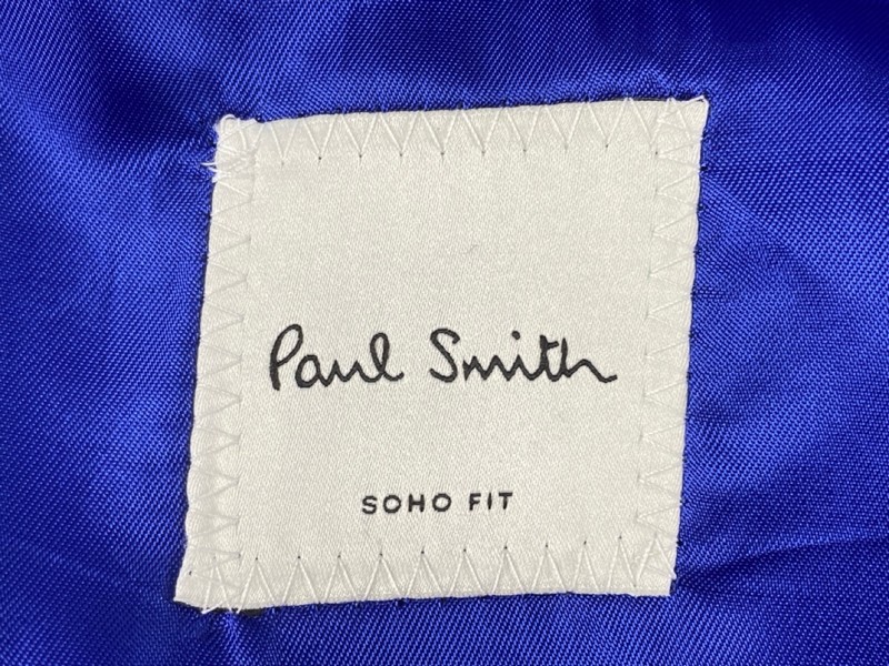 Lot 52  
            Nottingham Prem - Delivery Only 

                
PAUL SMITH MENS BUTTON JACKET.SIZE 38 - Image 3