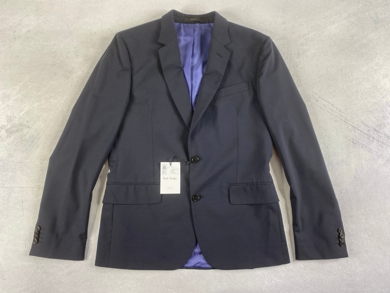 Lot 55  
            Nottingham Prem - Delivery Only 

                
PAUL SMITH MENS BUTTON JACKET.SIZE 40/50