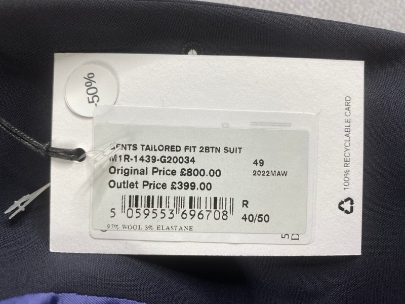 Lot 55  
            Nottingham Prem - Delivery Only 

                
PAUL SMITH MENS BUTTON JACKET.SIZE 40/50 - Image 4