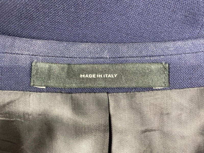 Lot 58  
            Nottingham Prem - Delivery Only 

                
PAUL SMITH MENS BUTTON JACKET.SIZE 40/34 MADE FROM 100% WOOL - Image 3