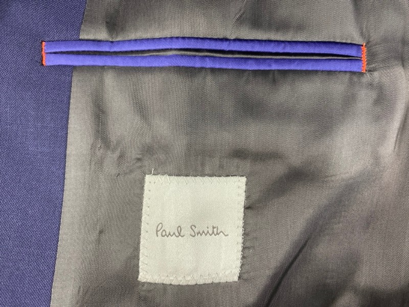 Lot 59  
            Nottingham Prem - Delivery Only 

                
PAUL SMITH MENS BUTTON JACKET.SIZE 38/32 MADE FROM 100% WOOL - Image 2
