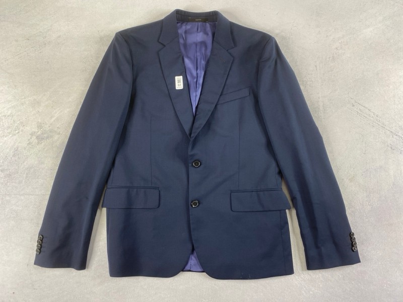 Lot 61  
            Nottingham Prem - Delivery Only 

                
PAUL SMITH MENS BUTTON JACKET.SIZE 40/6R MADE FROM 100% WOOL