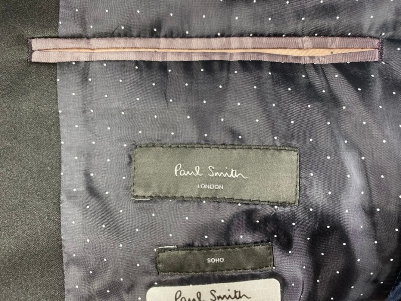 Lot 67  
            Nottingham Prem - Delivery Only 

                
PAUL SMITH MENS BUTTON JACKET.SIZE R38 MADE FROM 100% WOOL - Image 2