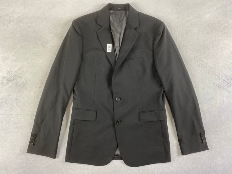 Lot 70  
            Nottingham Prem - Delivery Only 

                
PAUL SMITH MENS BUTTON JACKET.SIZE 38