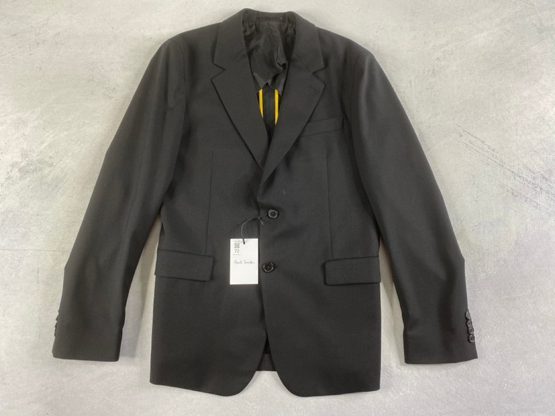 Lot 72  
            Nottingham Prem - Delivery Only 

                
PAUL SMITH MENS BUTTON JACKET.SIZE 38/48