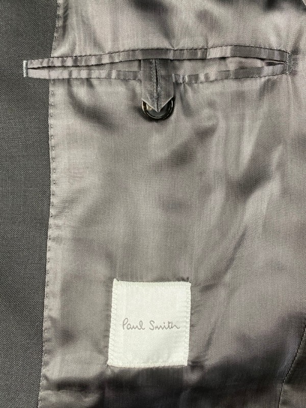 Lot 73  
            Nottingham Prem - Delivery Only 

                
PAUL SMITH MENS BUTTON JACKET.SIZE 38/6R MADE FROM 100% WOOL - Image 2