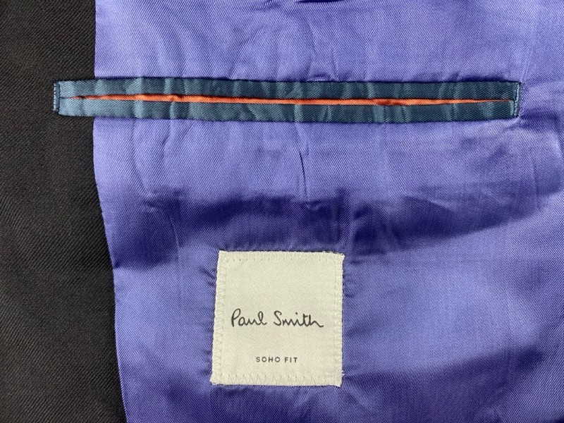 Lot 76  
            Nottingham Prem - Delivery Only 

                
PAUL SMITH MENS BUTTON JACKET.SIZE R40 MADE FROM 100% WOOL - Image 2