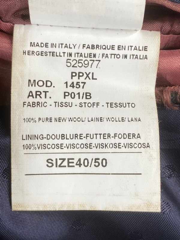 Lot 81  
            Nottingham Prem - Delivery Only 

                
PAUL SMITH MENS BUTTON JACKET.SIZE 40/50 MADE FROM 100% WOOL - Image 4